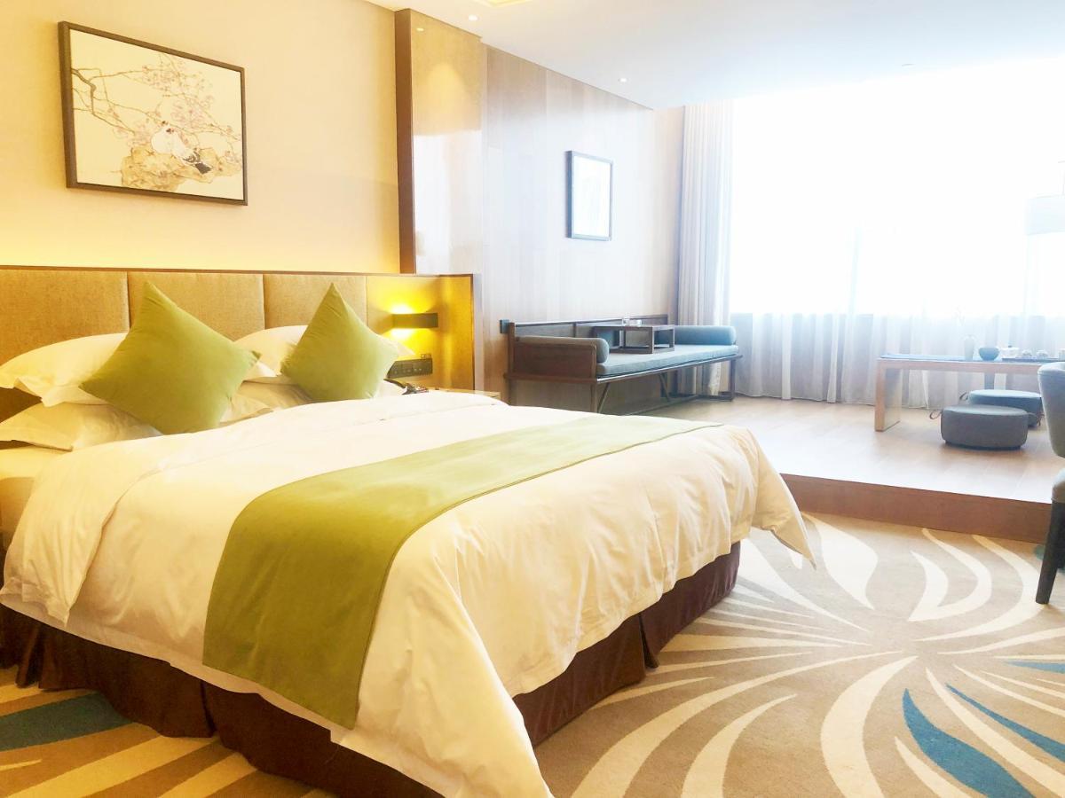 Leshan Ramada Hotel מראה חיצוני תמונה