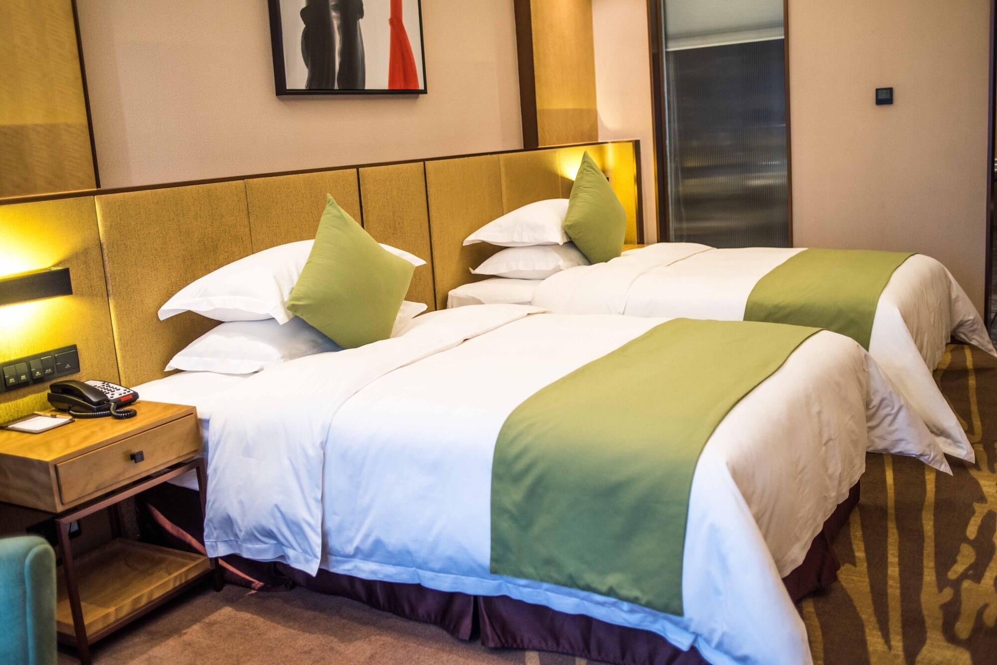 Leshan Ramada Hotel מראה חיצוני תמונה