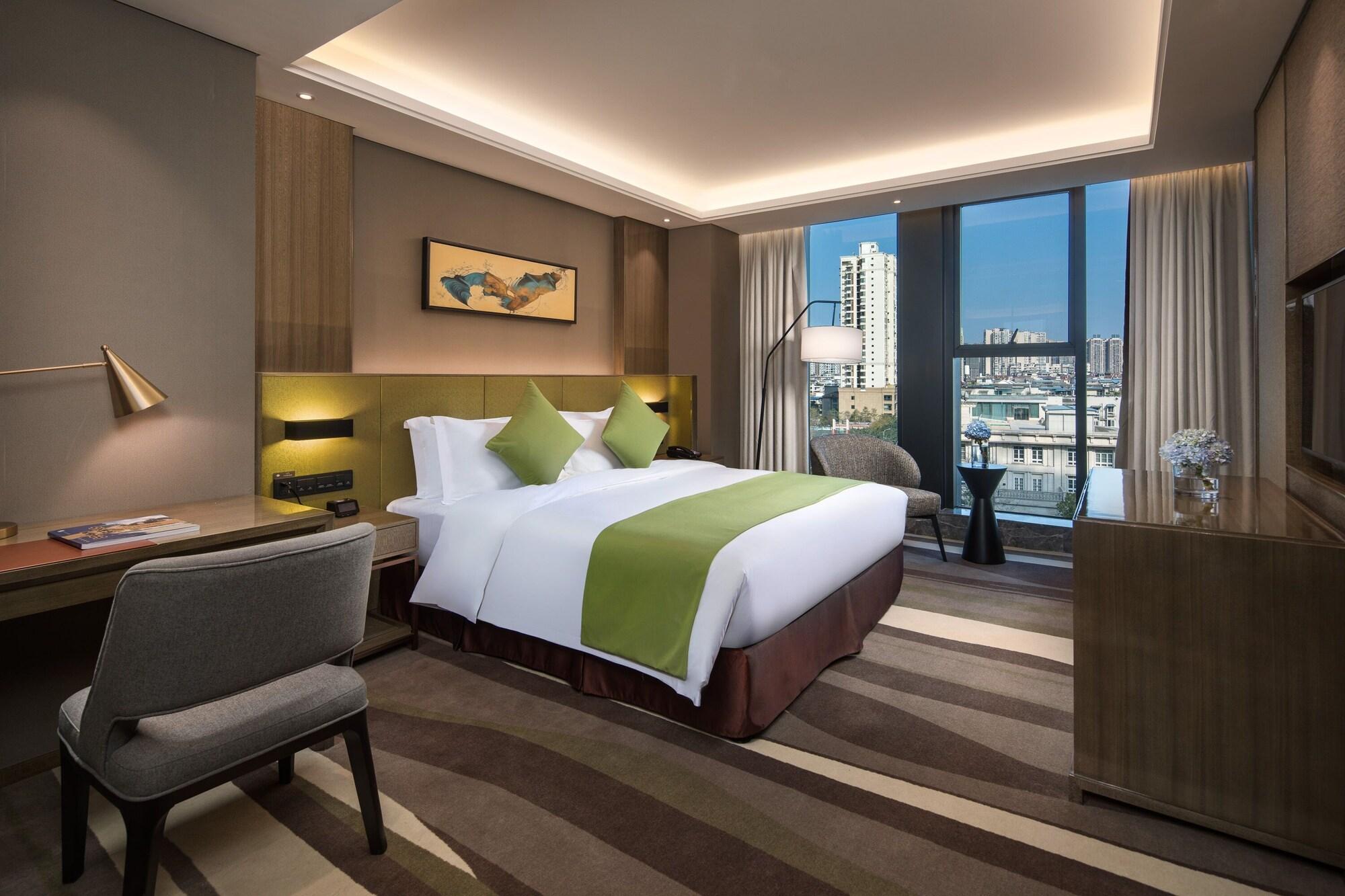 Leshan Ramada Hotel מראה חיצוני תמונה