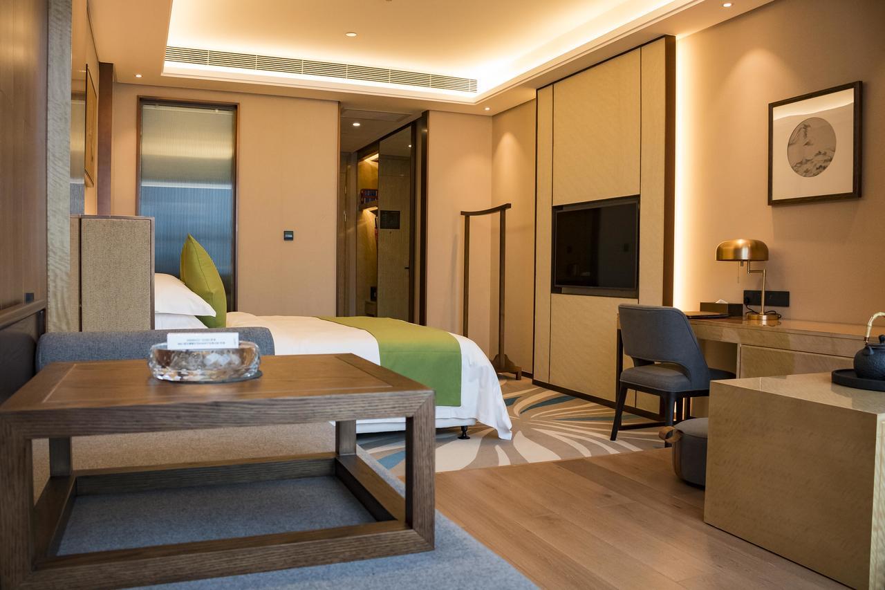Leshan Ramada Hotel מראה חיצוני תמונה