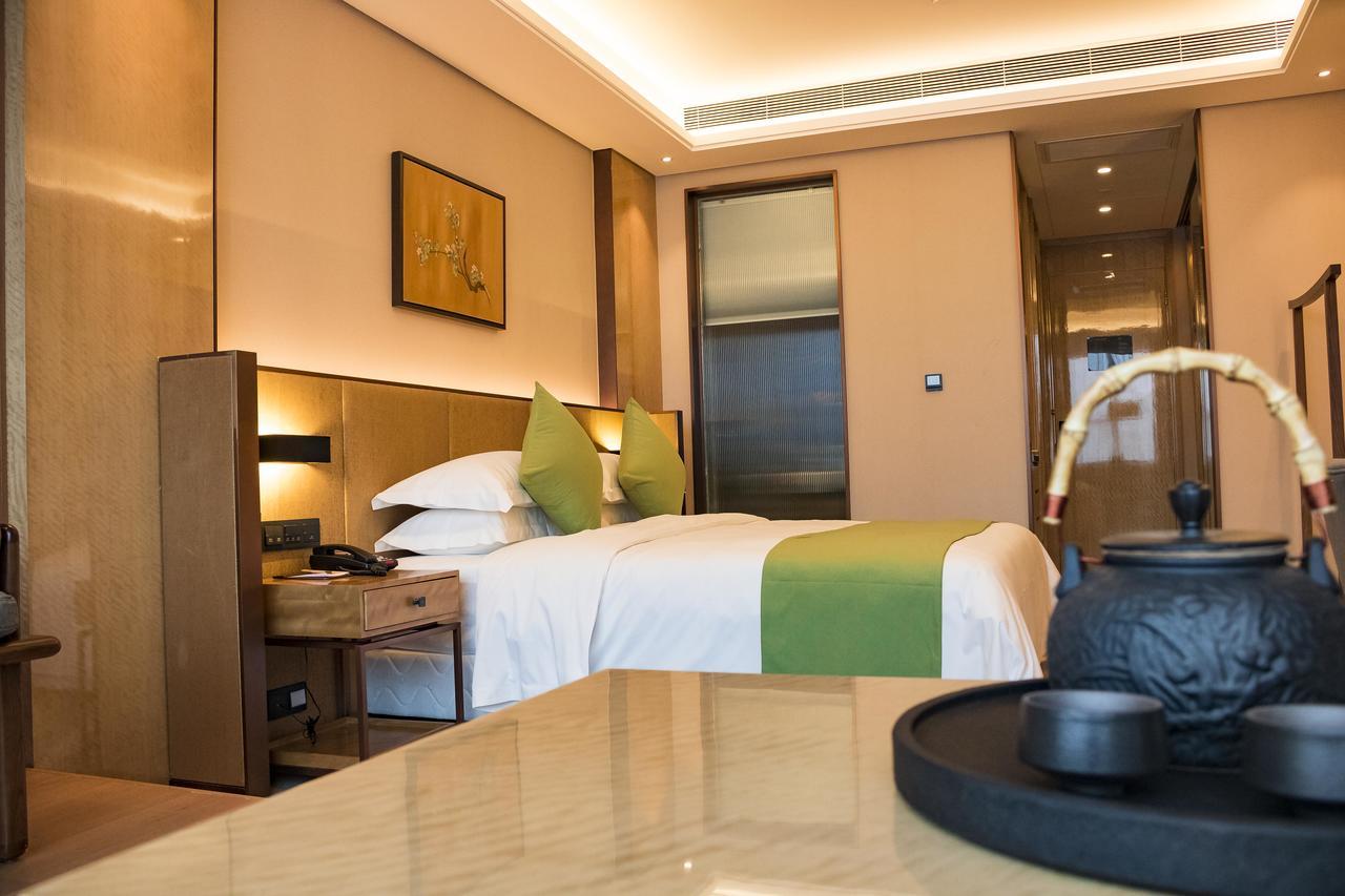 Leshan Ramada Hotel מראה חיצוני תמונה